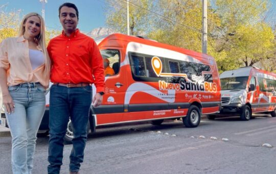 "Nuevo Santa Bus" de Jesús Nava beneficiará a más de 4 mil estudiantes