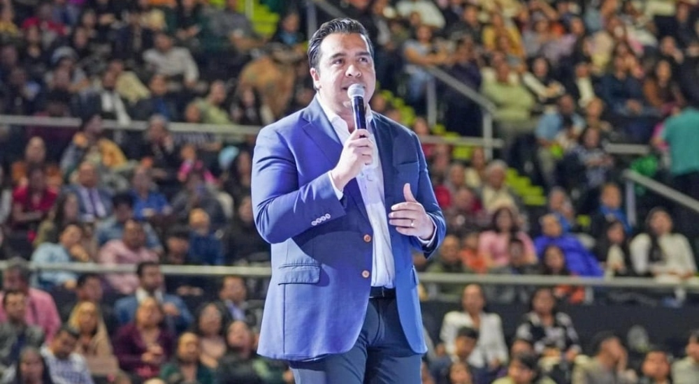 Jesús Nava impulsa la unidad familiar y el respeto